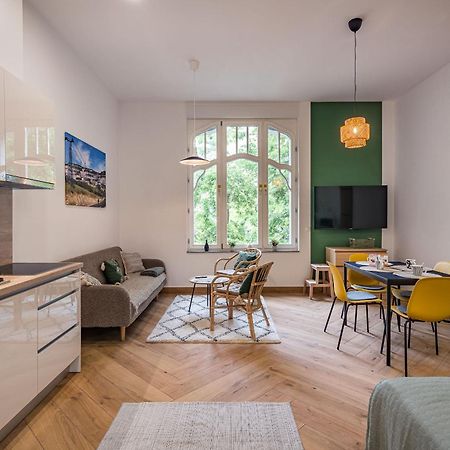 Stafetahaz Apartmanok Вац Екстер'єр фото