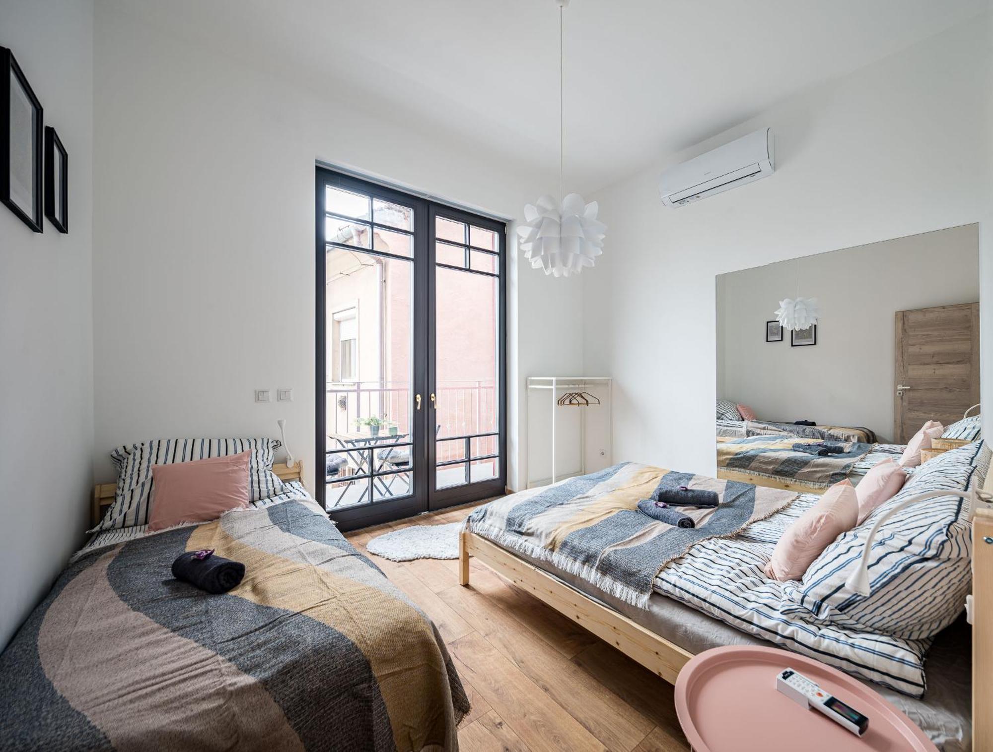 Stafetahaz Apartmanok Вац Екстер'єр фото