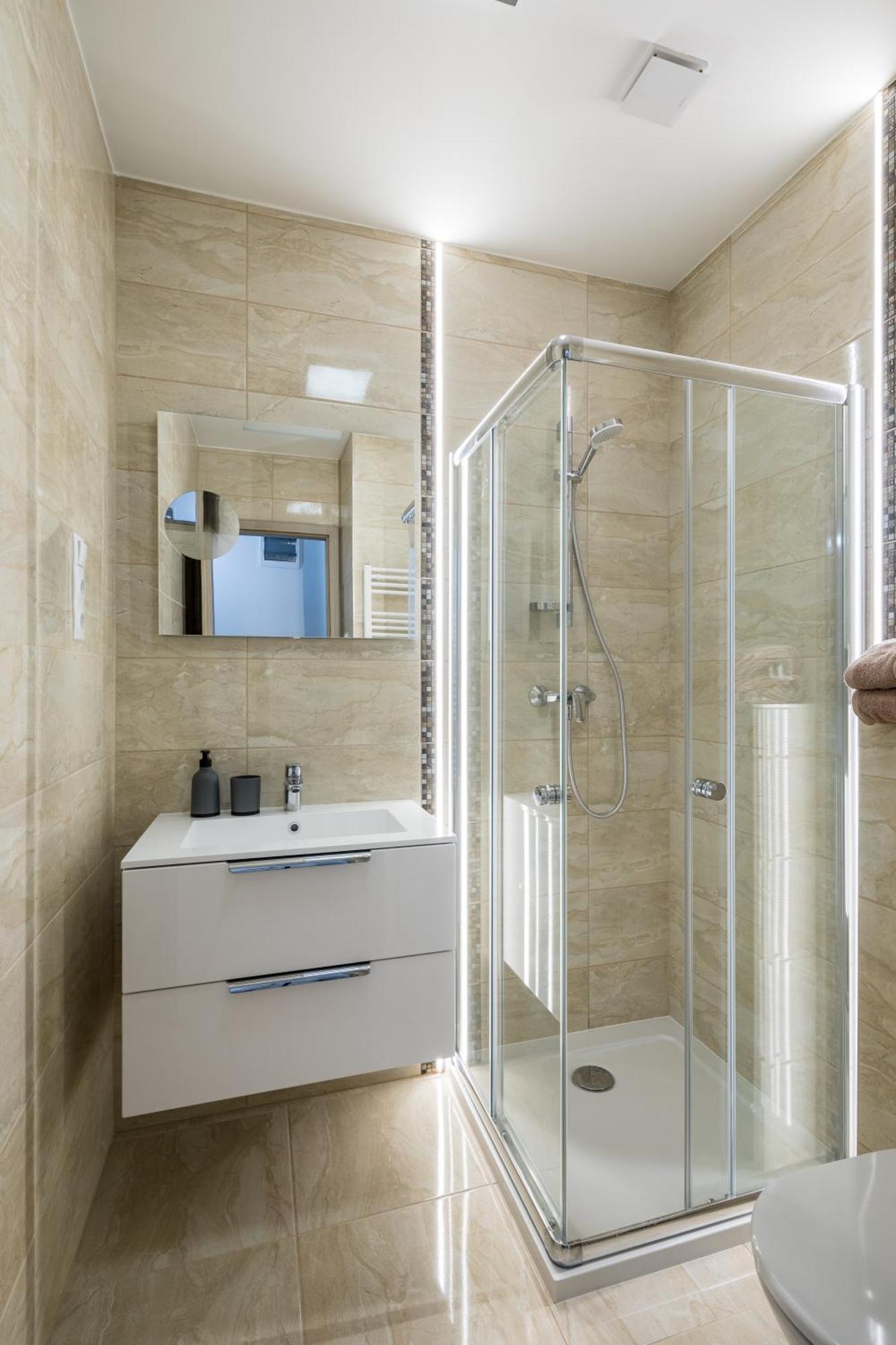 Stafetahaz Apartmanok Вац Екстер'єр фото
