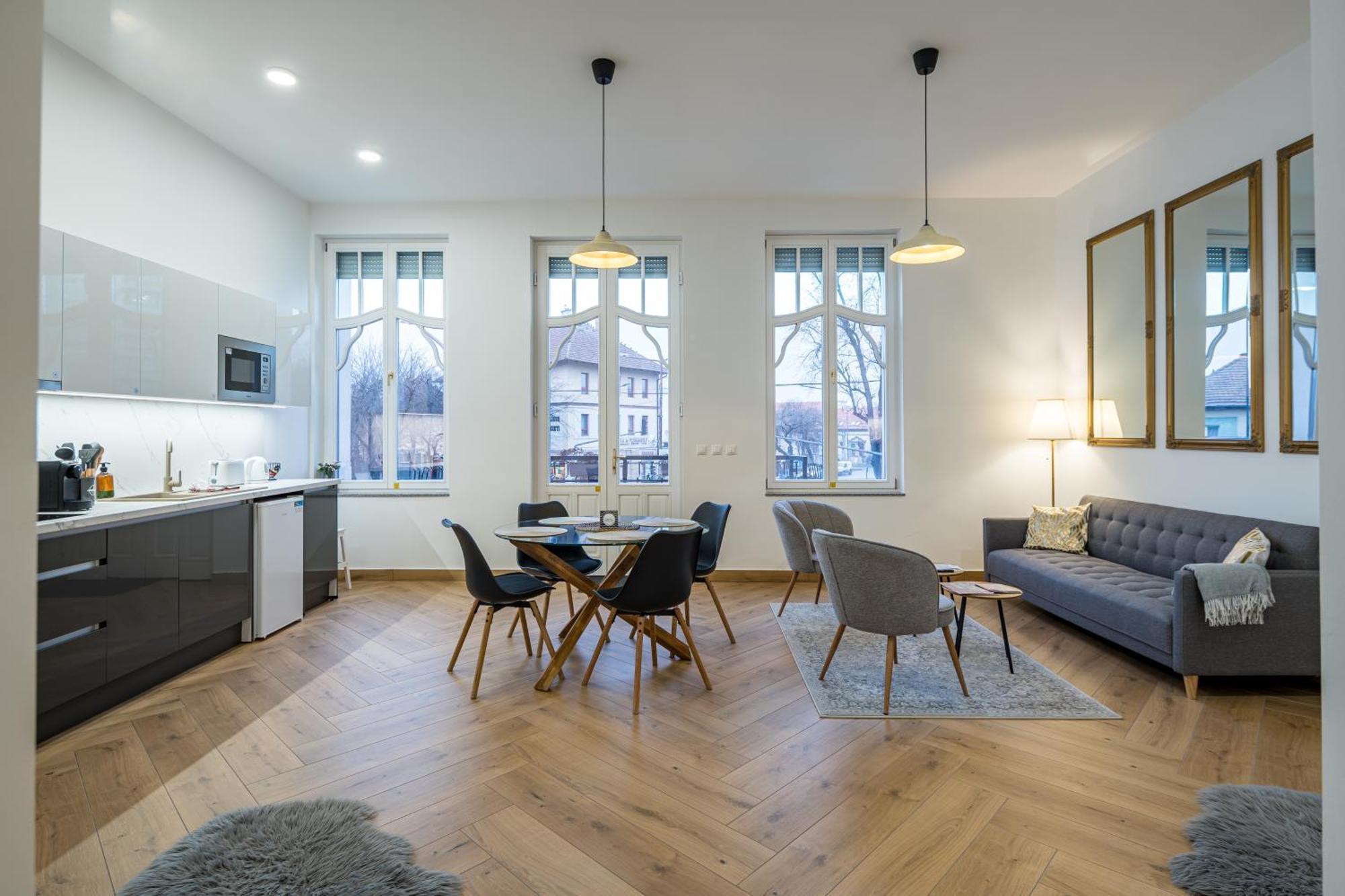 Stafetahaz Apartmanok Вац Екстер'єр фото